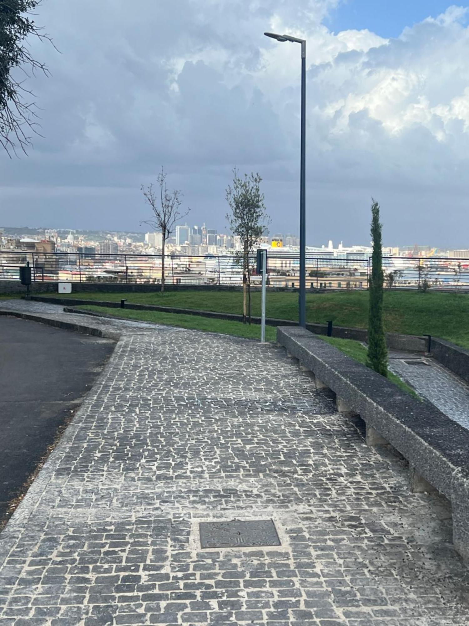 Plebiscito Charme Rooms Napoli Ngoại thất bức ảnh
