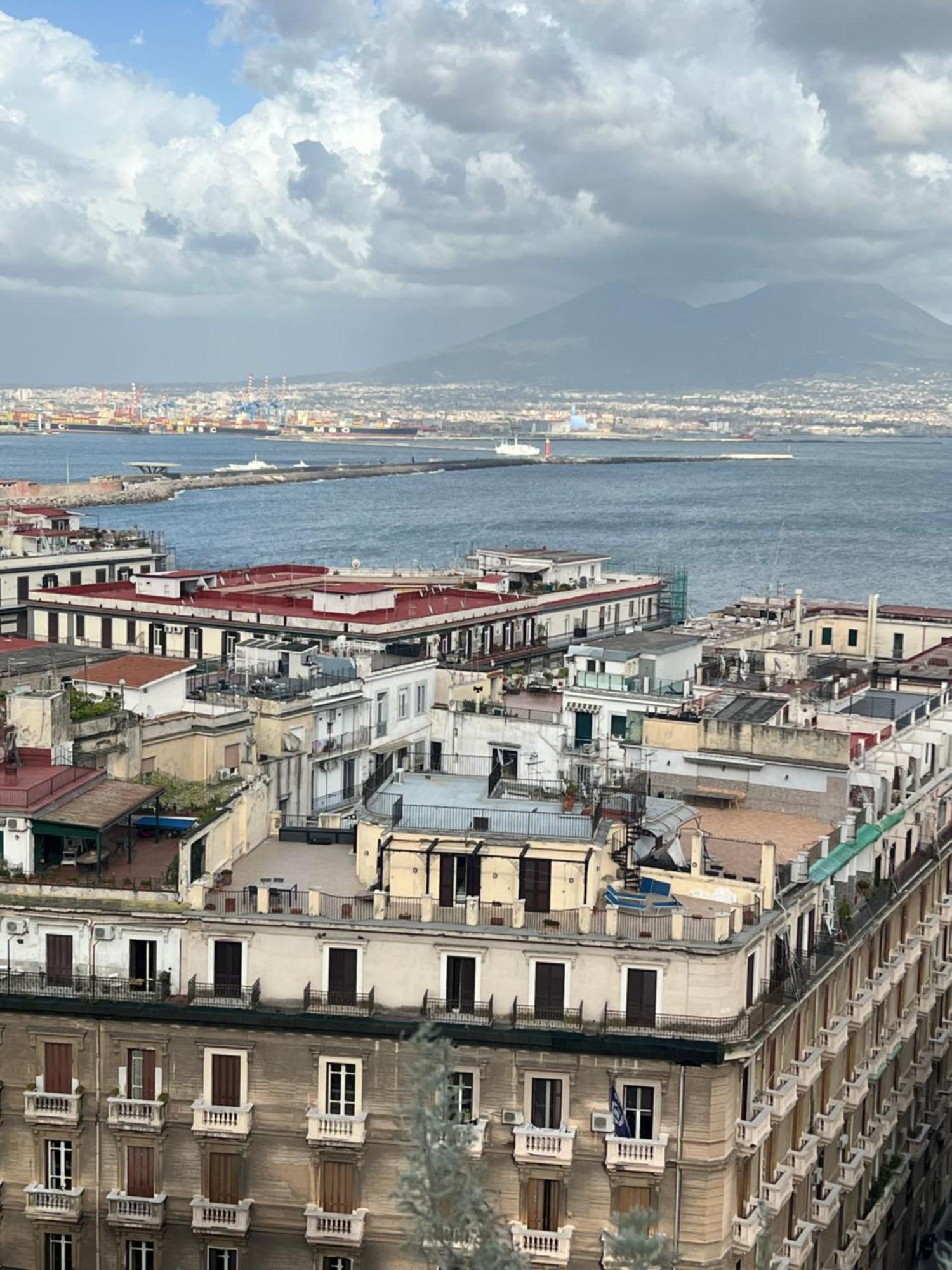 Plebiscito Charme Rooms Napoli Ngoại thất bức ảnh