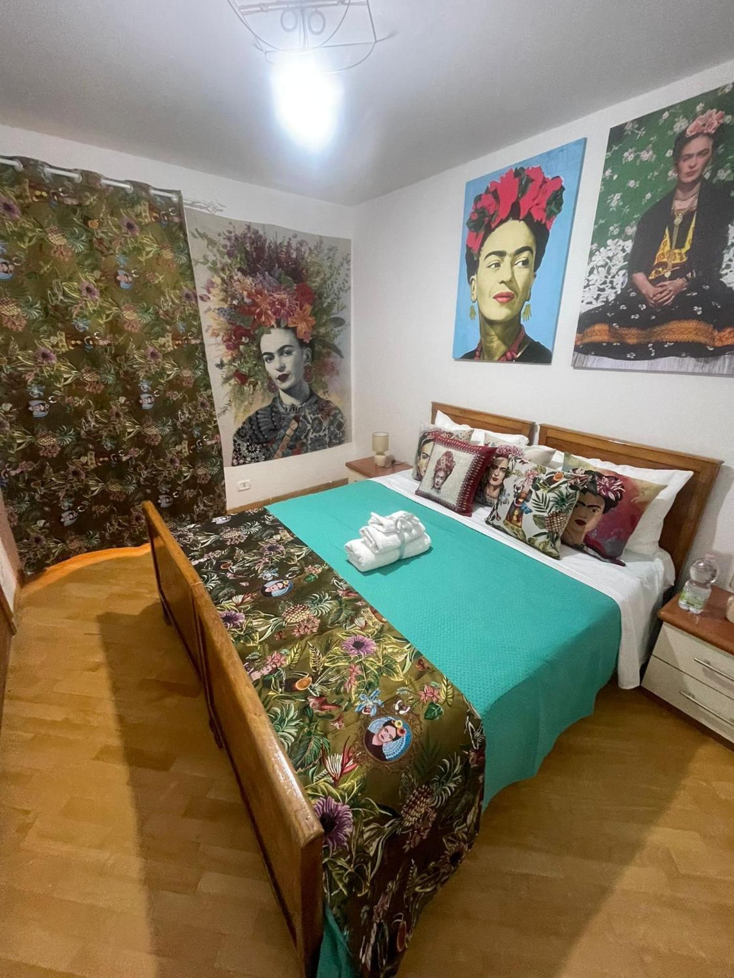 Plebiscito Charme Rooms Napoli Ngoại thất bức ảnh