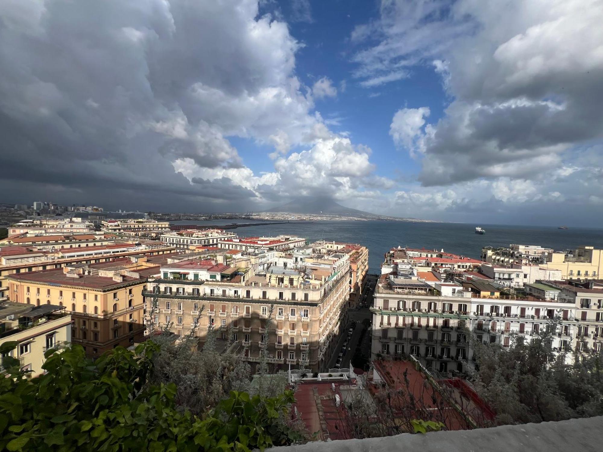 Plebiscito Charme Rooms Napoli Ngoại thất bức ảnh