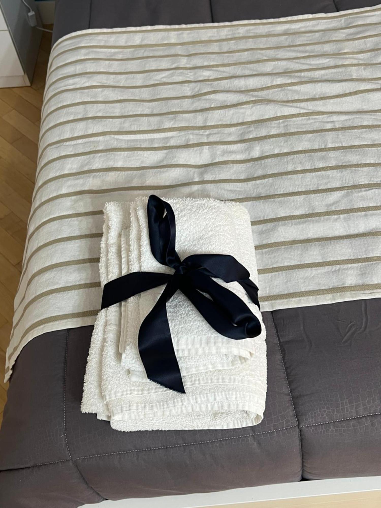 Plebiscito Charme Rooms Napoli Ngoại thất bức ảnh