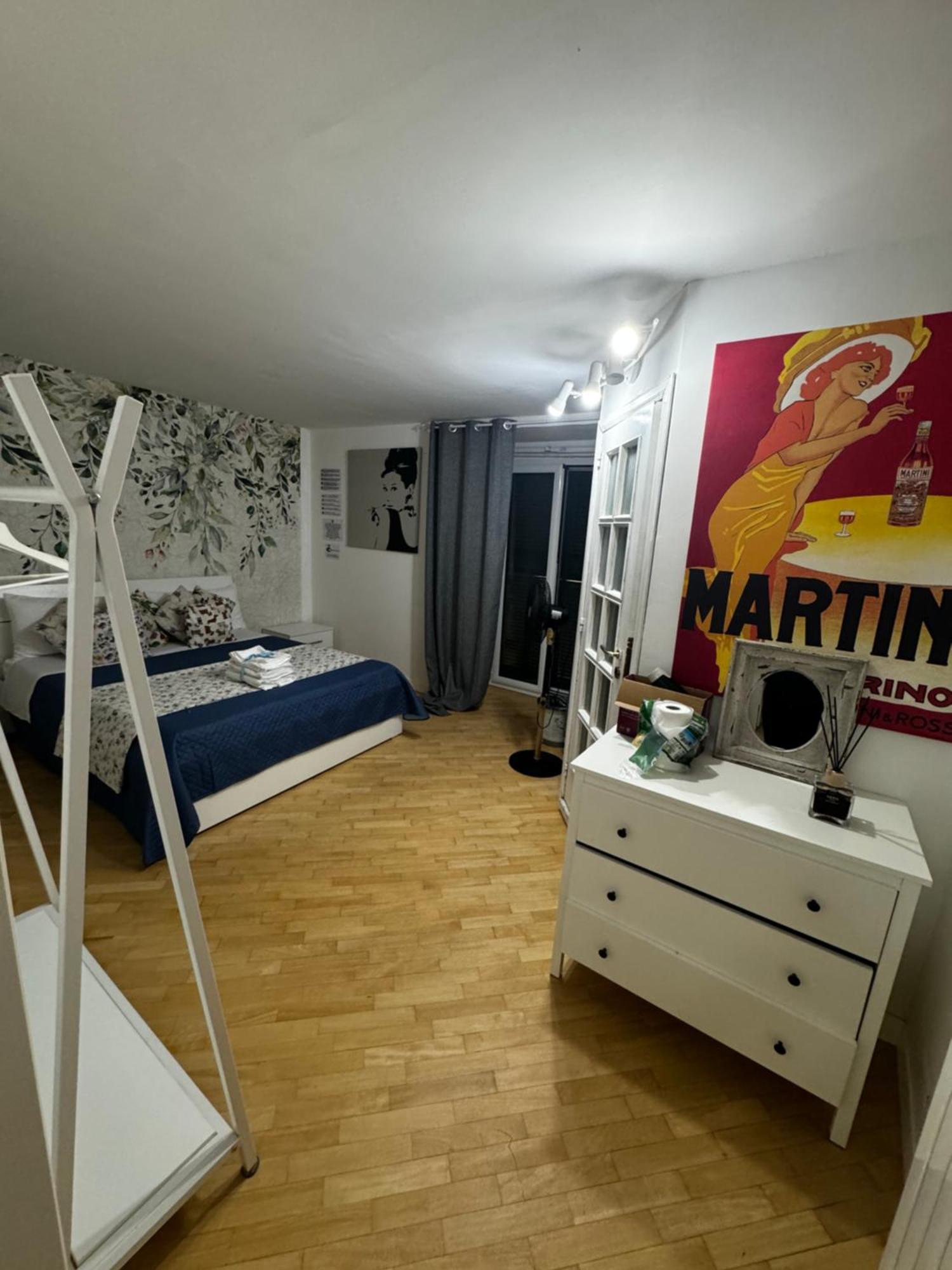 Plebiscito Charme Rooms Napoli Ngoại thất bức ảnh