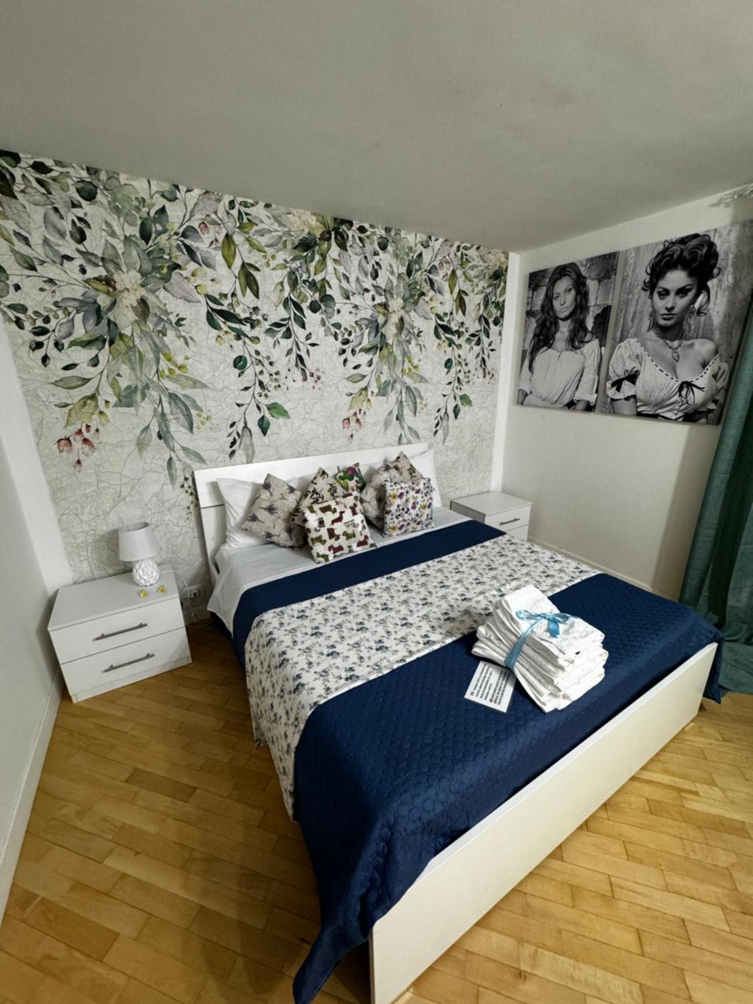 Plebiscito Charme Rooms Napoli Ngoại thất bức ảnh